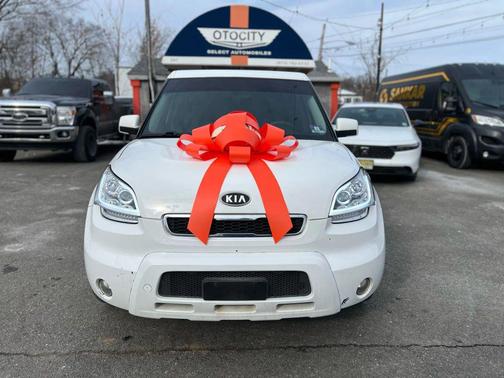 2011 Kia Soul +