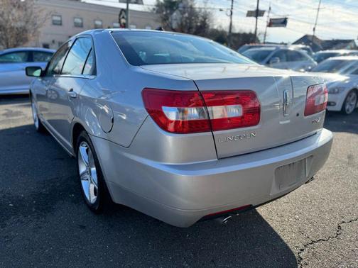 2007 Lincoln MKZ Base