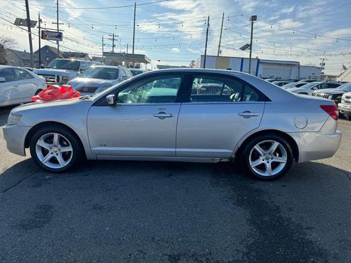 2007 Lincoln MKZ Base