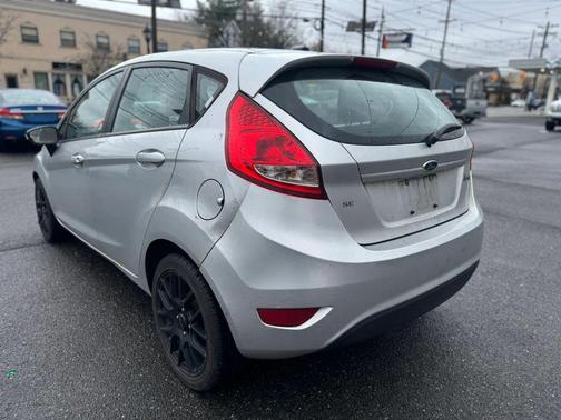 2013 Ford Fiesta SE