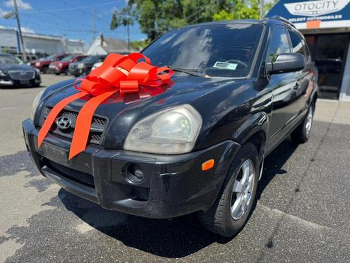 Obsidian Black 2005 Hyundai TUCSON GL