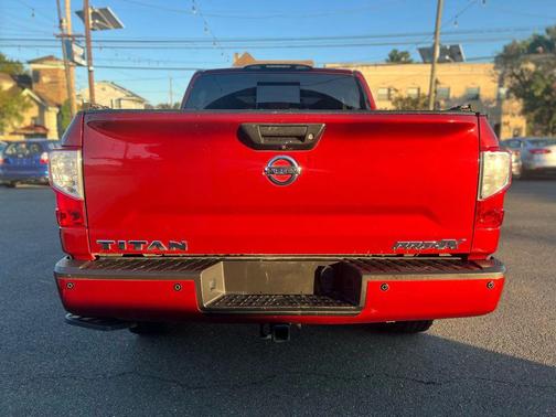 2018 Nissan Titan PRO-4X