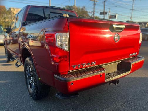 2018 Nissan Titan PRO-4X