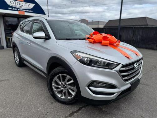 2017 Hyundai TUCSON SE Plus