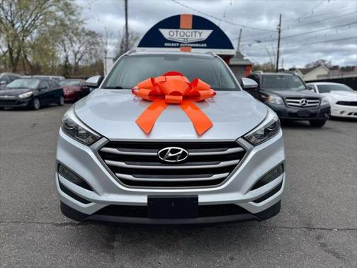 2017 Hyundai TUCSON SE Plus