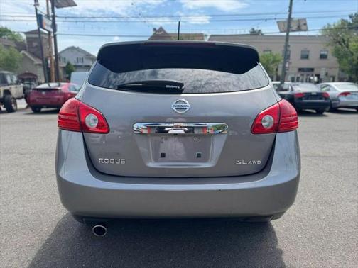 2011 Nissan Rogue SV