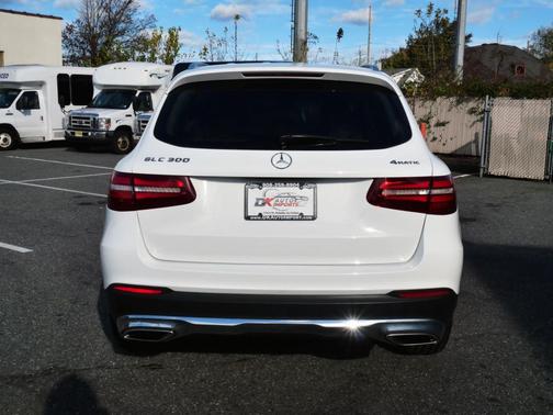 2018 Mercedes-Benz GLC 300 4MATIC