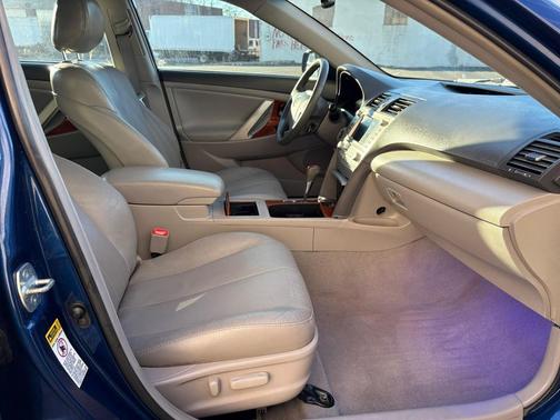 2011 Toyota Camry XLE