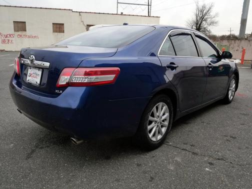 2011 Toyota Camry XLE