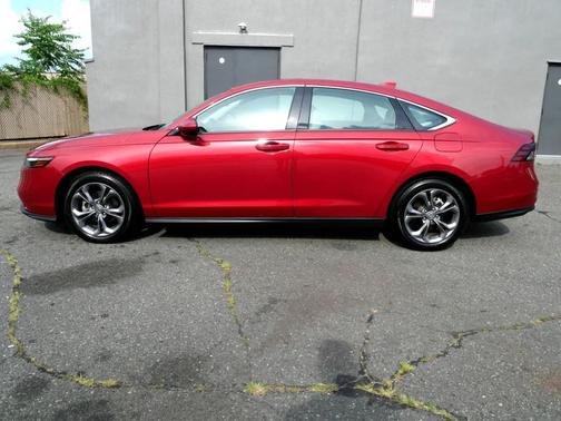 2024 Honda Accord EX 1.5T
