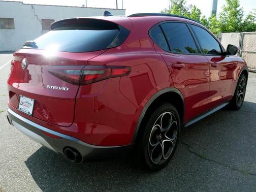 2022 Alfa Romeo Stelvio Ti