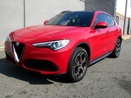 2022 Alfa Romeo Stelvio Ti