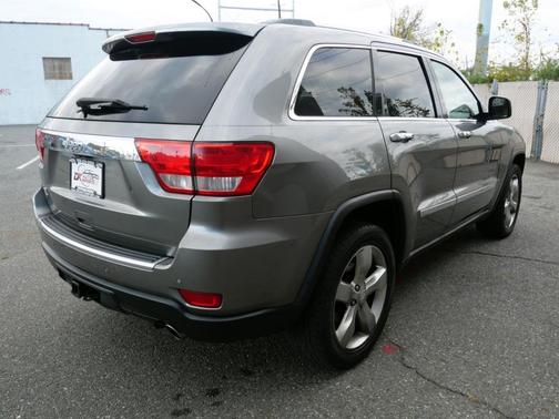 2011 Jeep Grand Cherokee Overland