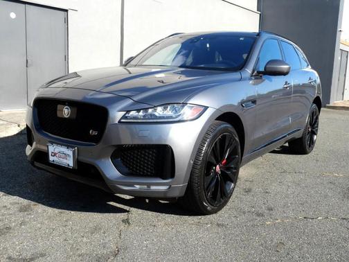 2018 Jaguar F-PACE S