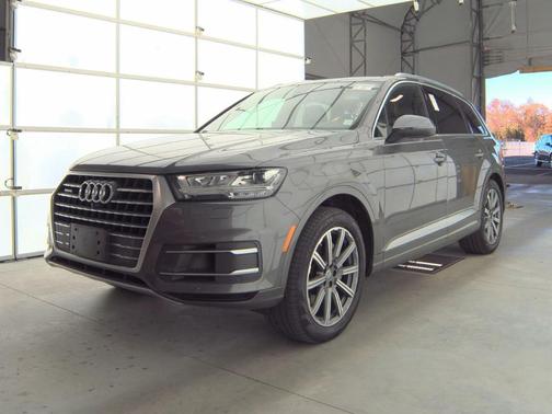 2019 Audi Q7 55 Premium Plus