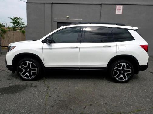 2022 Honda Passport AWD Elite