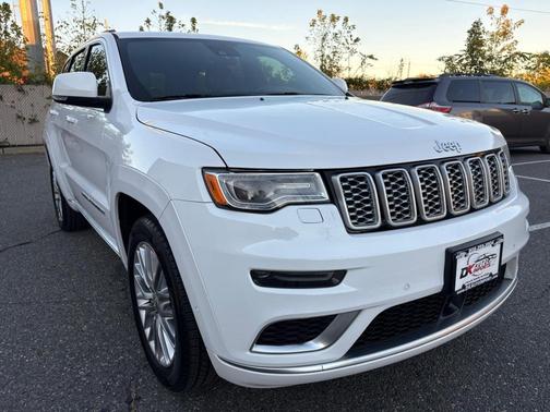2018 Jeep Grand Cherokee Summit