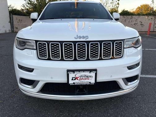 2018 Jeep Grand Cherokee Summit