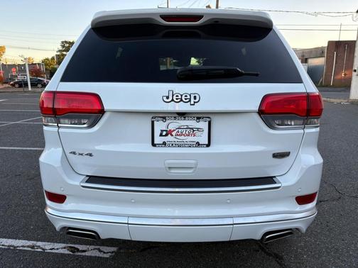 2018 Jeep Grand Cherokee Summit