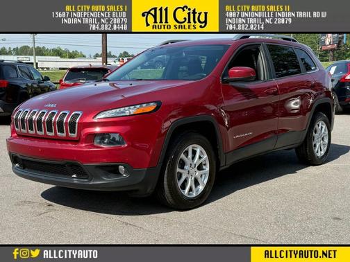 Brilliant Black Crystal Pearlcoat 2014 Jeep Cherokee Sport