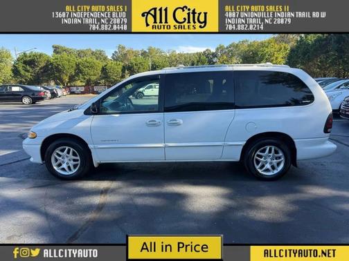 1998 Dodge Grand Caravan SE