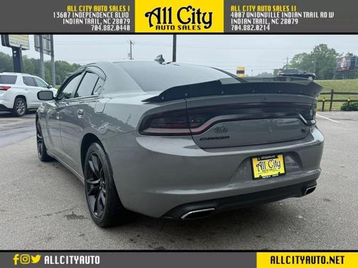 Gray 2017 Dodge Charger R/T