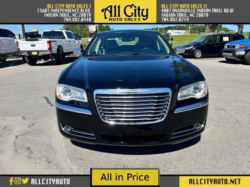 2012 Chrysler 300 Limited