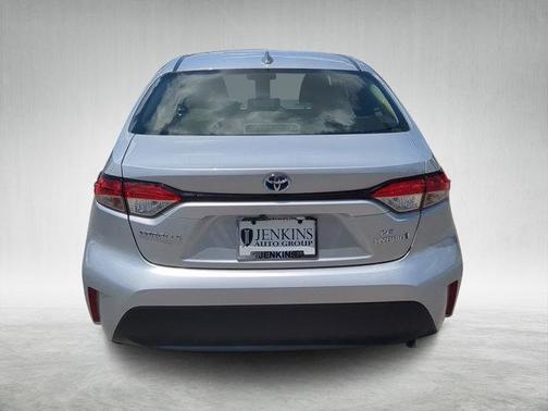 2024 Toyota Corolla Hybrid LE