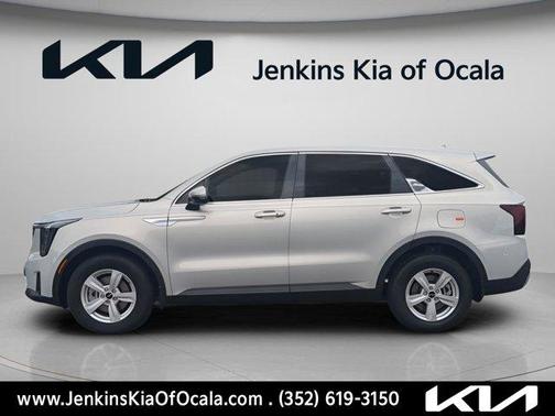 Ivory Silver 2026 Kia Sorento LX