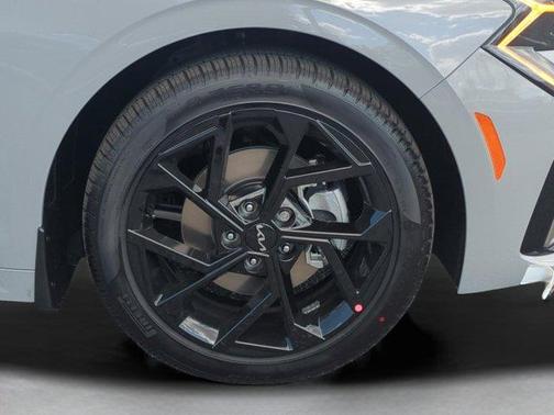 Wolf Gray 2026 Kia K5 GT-Line