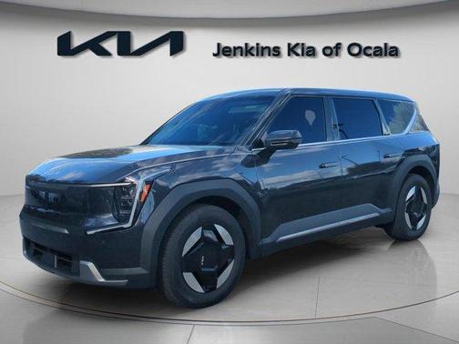 Metal 2026 Kia EV9 Light Short Range