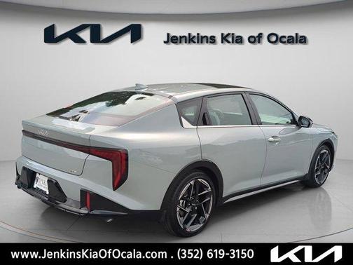 2025 Kia K4 GT-Line