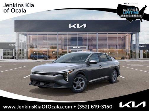 2025 Kia K4 LXS