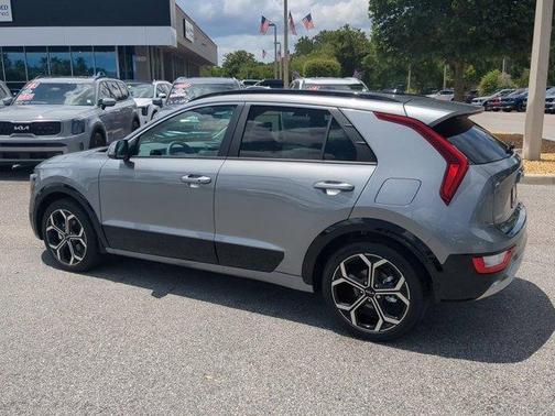 2025 Kia Niro EX Touring