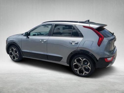 2025 Kia Niro EX Touring