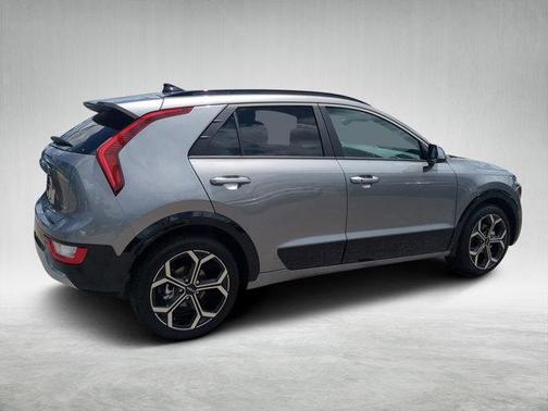 2025 Kia Niro EX Touring