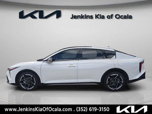 2026 Kia K4 GT-LINE