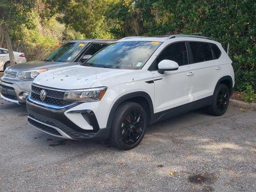 2022 Volkswagen Taos 1.5T SE