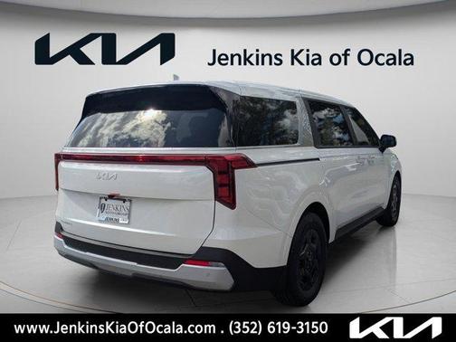 Snow White Pearl 2026 Kia Carnival LX