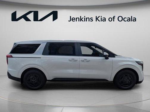 2026 Kia Carnival LX
