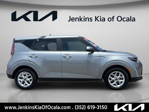 Steel Gray 2025 Kia Soul LX