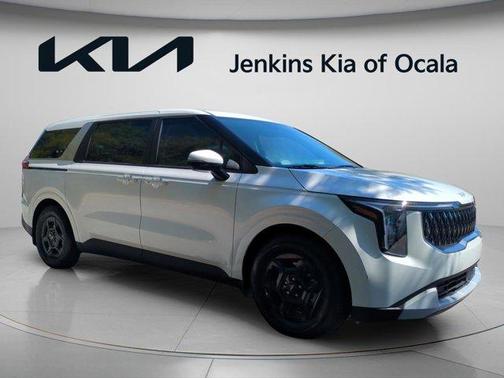 Snow White Pearl 2026 Kia Carnival LXS