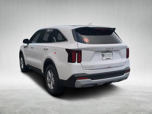 2026 Kia Sorento LX