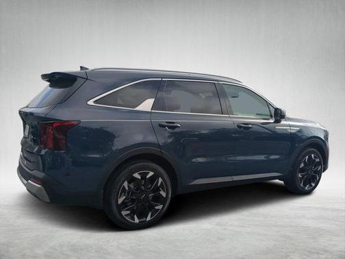 2025 Kia Sorento EX