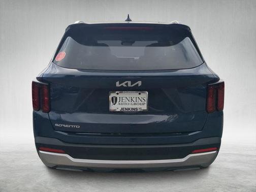 2025 Kia Sorento EX