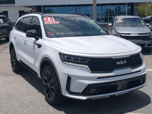 2023 Kia Sorento SX