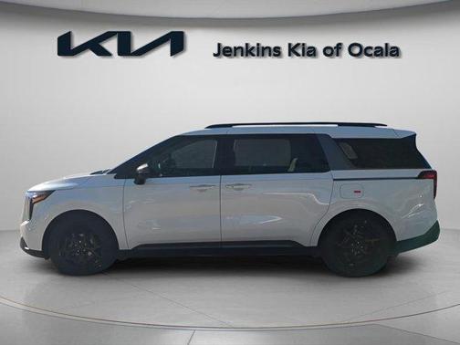 2026 Kia Carnival SX