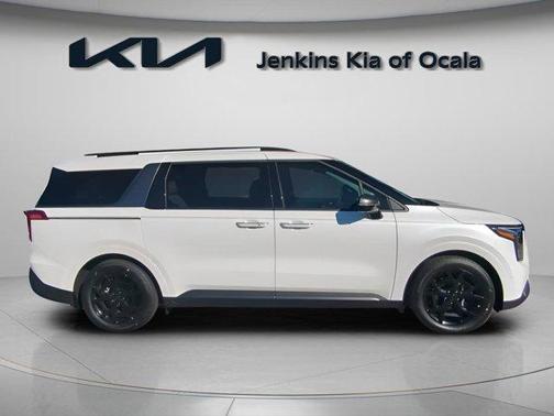 2026 Kia Carnival SX