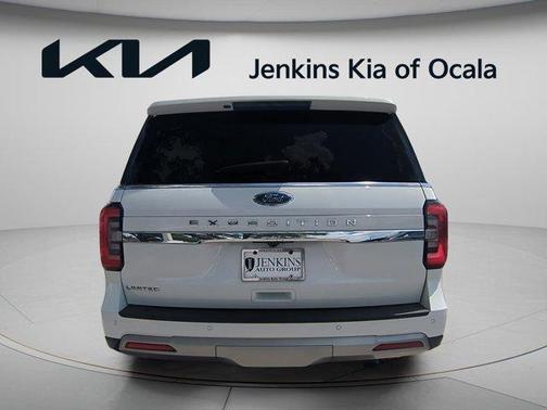 Oxford White 2024 Ford Expedition Limited