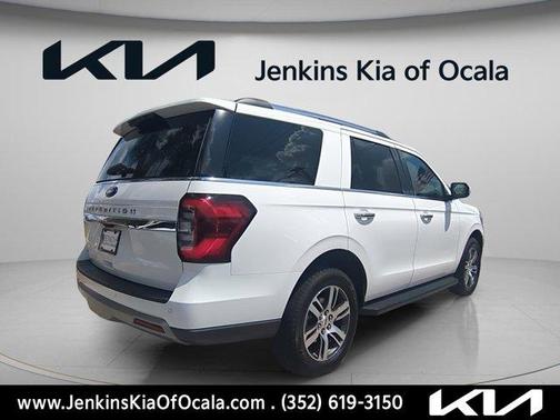 Oxford White 2024 Ford Expedition Limited